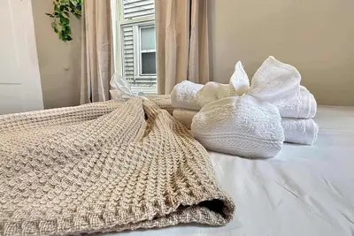 Image de Bright Tremont 2br - Near Downtown Cle & Clinic