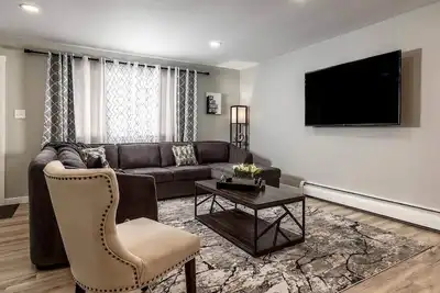 Image de Cozy midtown 3 bed home