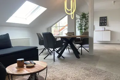 Image de Modern apartment with 3 separate bedrooms