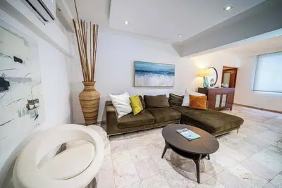 Image de Fabulous 3-bedroom apartment 50 feet from Condado Beach 601