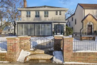 Image de Artist's Loft by the Lake