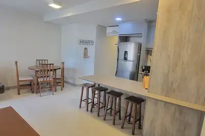 Image de Ocean Breeze Escape 3-Bedrooms Beach Apartment.