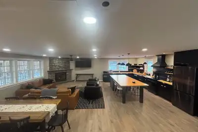 Image de New Listing! Ski Haus at Phillips Farm