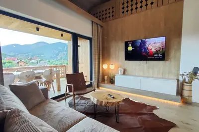 Image de Authentic Chalet on National Park Piatra Craiului. Stunning views.