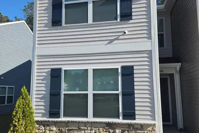 Image de Brand new luxurious home with free unlimited massage in Raleigh