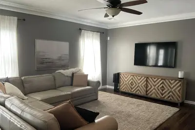 Image de Spacious 4-bedroom house in quiet & charming neighborhood near Cordova