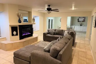 Image de Relaxed Desert Stay - 3br/2ba Tucson Home - Furnished & Spacious