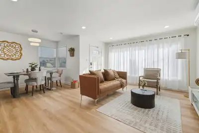 Image de Newly Renovated 2br 1ba Near Park & Airport 3 Beds Montclair