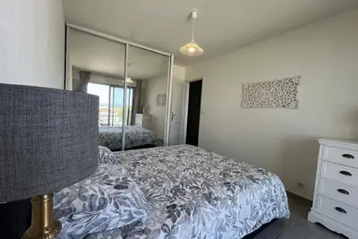 Image de Appartement complet, climatisé avec parking, Fréjus plage.