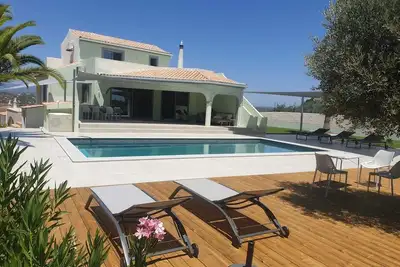 Image de Villa Alaya, unique luxury villa surrounded by nature with amazing views.