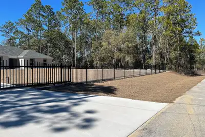 Image de Country Living on 1 Acre – Just 5 Minutes from Rainbow River