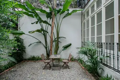 Image de Authentic, Private Garden / Paseo de Gracia