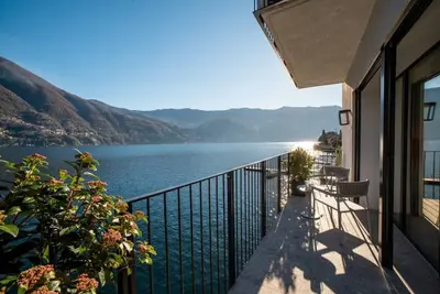 Image de Villa Sull'acqua - Lakefront/Modern/Ac/Parking