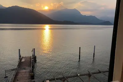 Image de A Dream On The Lake