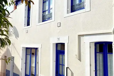 Image de Gîte de Charme, vieux port, hyper centre, plages et commerces