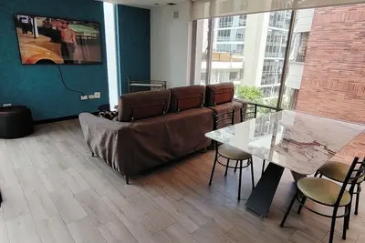 Image de Large furnished apartment 2 bedrooms 4 guests on Finland and Sweden Quito