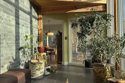 Image de Sunny Retreat Near Nelson & Whitewater Ski Resort