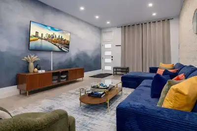 Image de New! Pre-Launch, Philly Getaway!