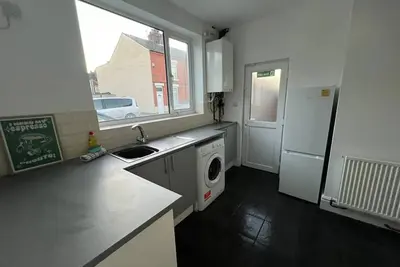 Image de 4 bedroom 5 double beds 2 bathroom contractor haven