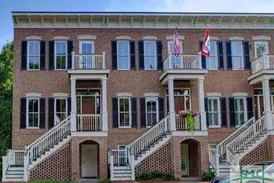 Image de Newer home with Southern Charm that is beautifully decorated in the heart of Downtown Savannah