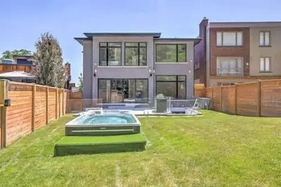 Image de Mansion Newly Built Custom Design Never Lived In!