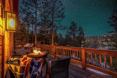 Image de Bailey Mountain Retreat | Hot Tub, Sauna, Firepits, Game Room
