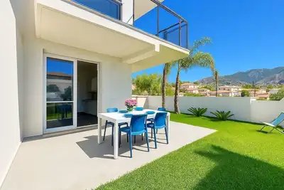 Image de I Colori del Mare 350 meters from the sea