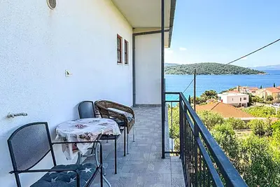 Image de Bel appartement à Necujam avec vue sur la mer.