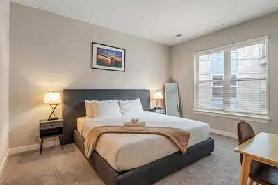 Image de Two CozySuites Penrose on Mass | 3 Beds
