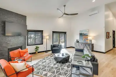Image de Hike & Unwind, Stylish Wooded Retreat in Piedmont!