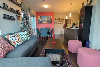 Image de Cozy 2-bed, 2-bath Condo