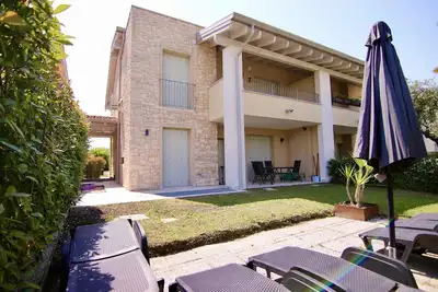 Image de Villetta Rovizza_among the vineyards of Lugana on Lake Garda