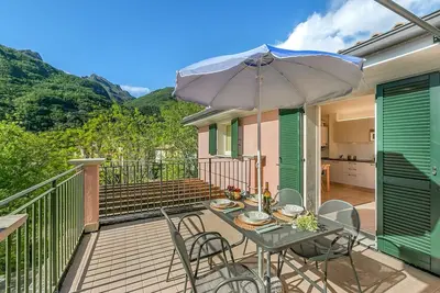 Image de Studio à Porlezza au bord du lac de Lugano