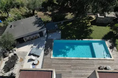 Image de Villa de charme 3 chambres avec piscine privée et chauffée