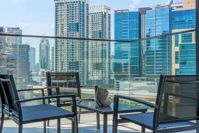 Private Jacuzzi, Modern 2br Furnished, Canal View