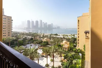 Luxurious 2br plus Maids, Sea and Harbour View