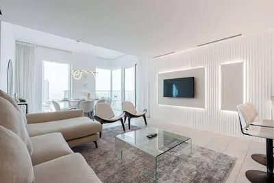 Beachfront 2br, Furnished - Direct Beach Access
