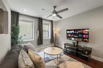 Image de Cozy 3bd | Old City | Steps from Independence Hall