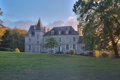 Image de Suite privative dans le goût français au Château de La Coste