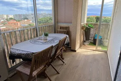 Image de Appartement rénové à Nouméa, port de plaisance, parking