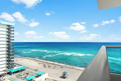 Image de Oceanfront Condo with Direct Beach Access