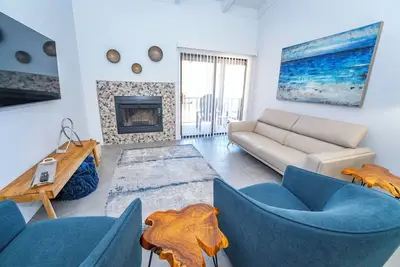 Image de Discover the Sedona Oak Creek Quiet Retreat, a cozy 2-bedroom condo in Village of Oak Creek.