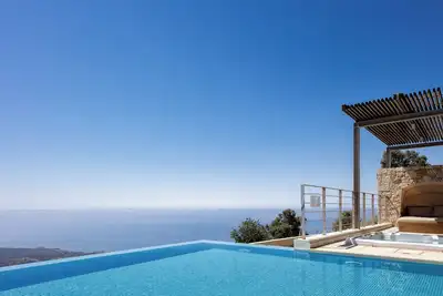 Image de Melampes Villa, Seaview Escape, Heated Pool & Spa