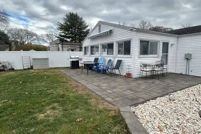 Image de 3-bedroom beach community cottage in quaint Westbrook