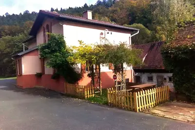 Image de Gîte Ecluse 18 - Authentique maison éclusière