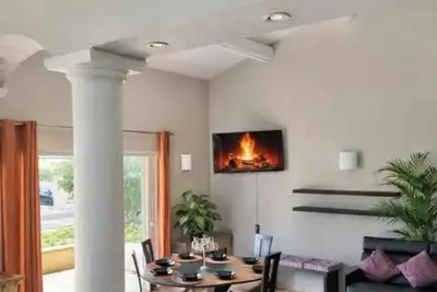 Image de •Maison pour 8 personnes à Orange•