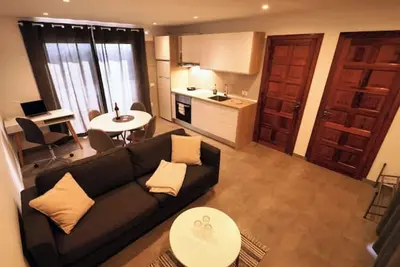 Image de \"C\" Modern stay: sea view!