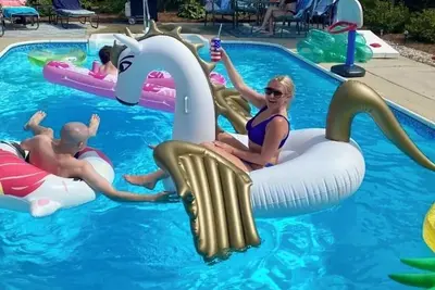 Image de 4-bedroom house in adorable Pinehurst with cozy living spaces