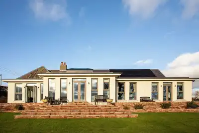Image de Lower Lodge: A Modern Luxury Spacious Retreat Near St Andrews.