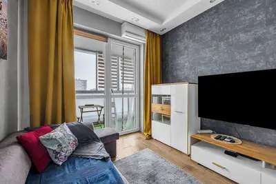 Image de Bemowo Two-Bedrooms Apt - 52m2, Parking, Loggia - by Rentujemy